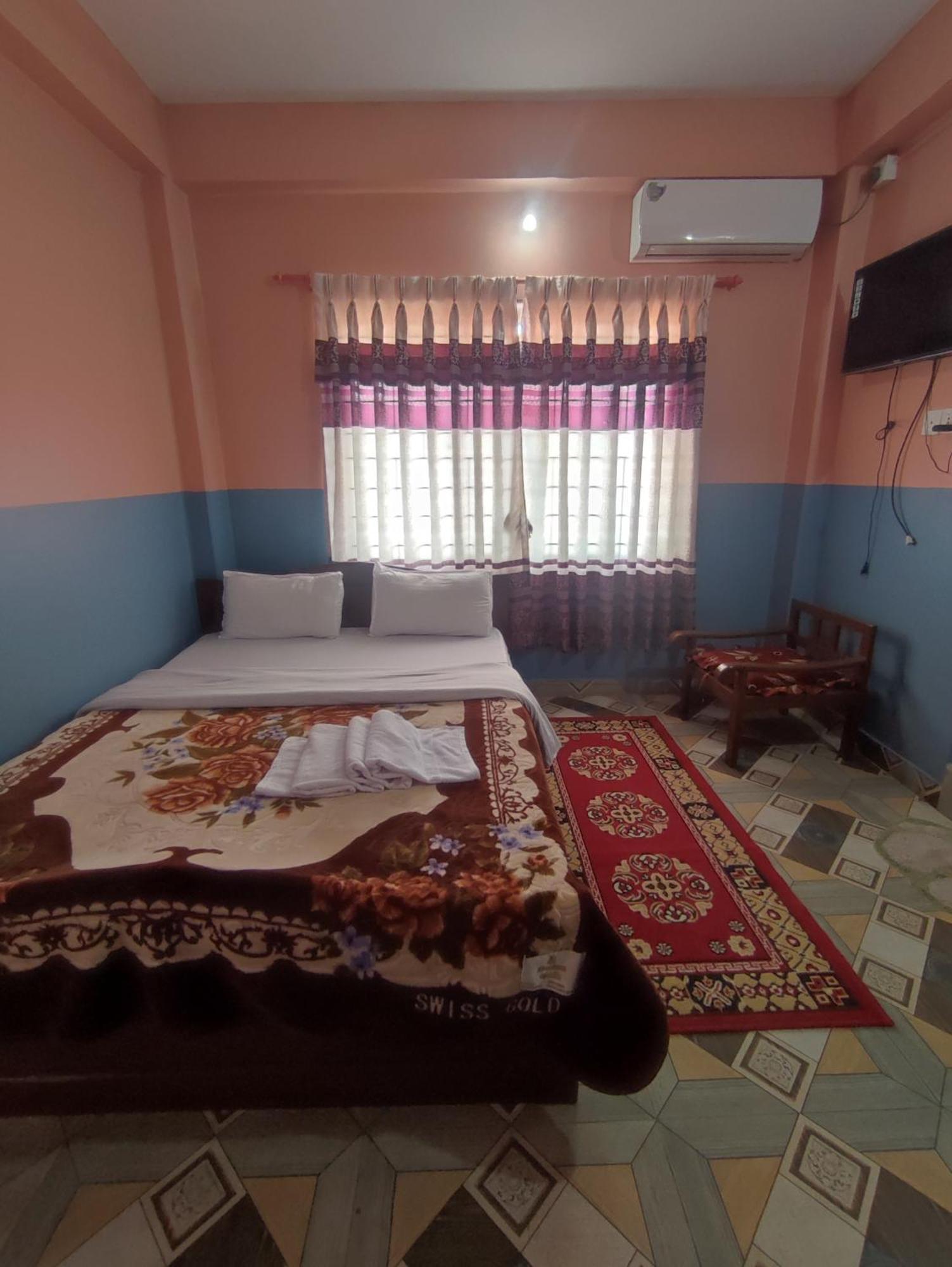 Krishna Inn Pokhara Exterior photo
