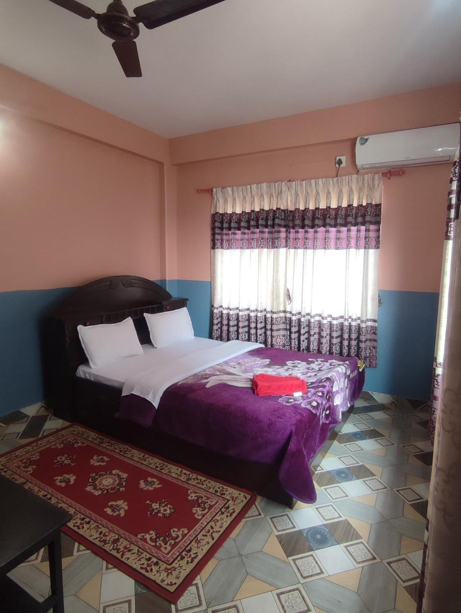 Krishna Inn Pokhara Exterior photo