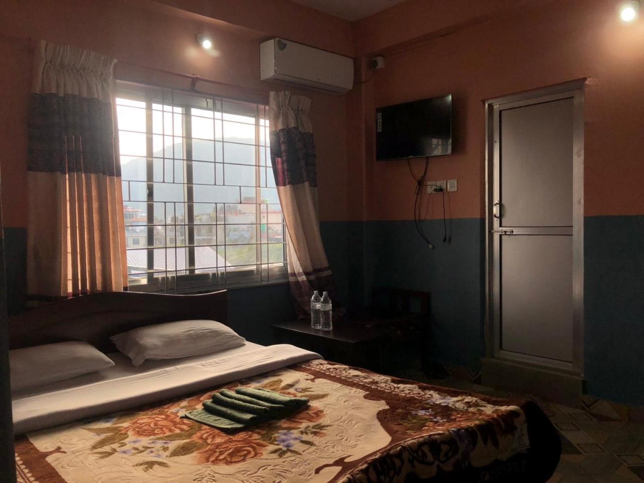 Krishna Inn Pokhara Exterior photo