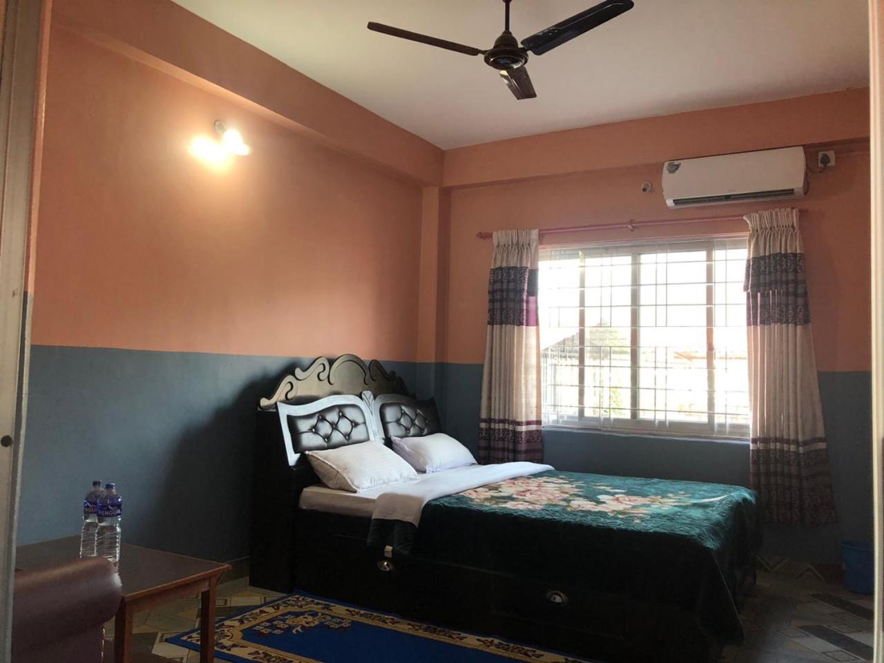 Krishna Inn Pokhara Exterior photo