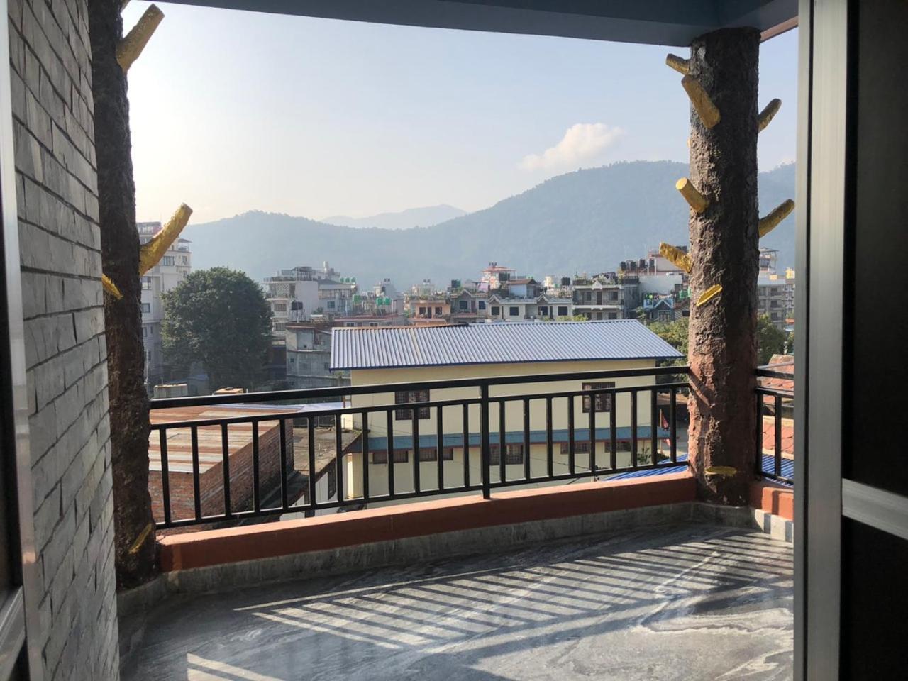 Krishna Inn Pokhara Exterior photo