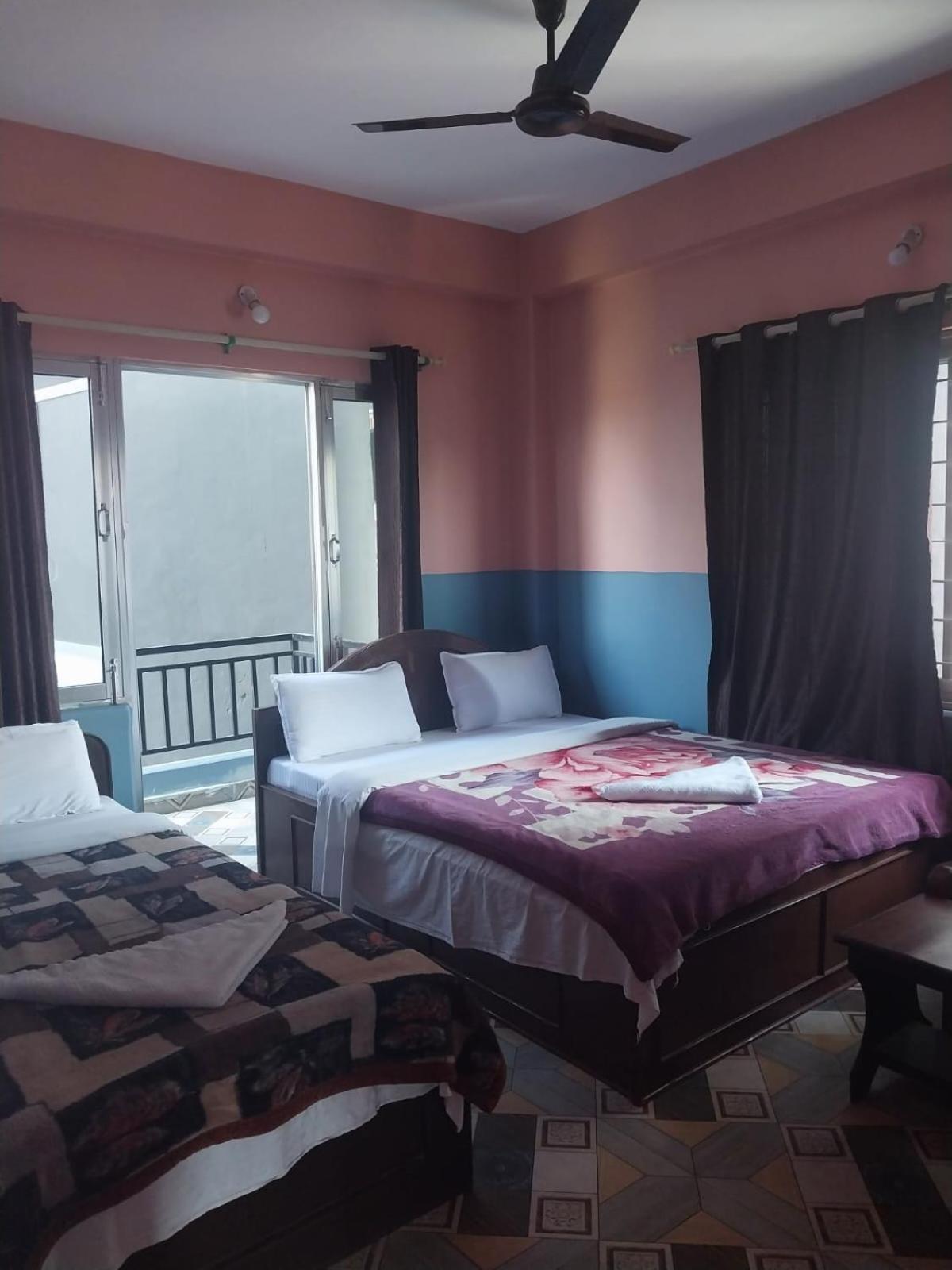 Krishna Inn Pokhara Exterior photo