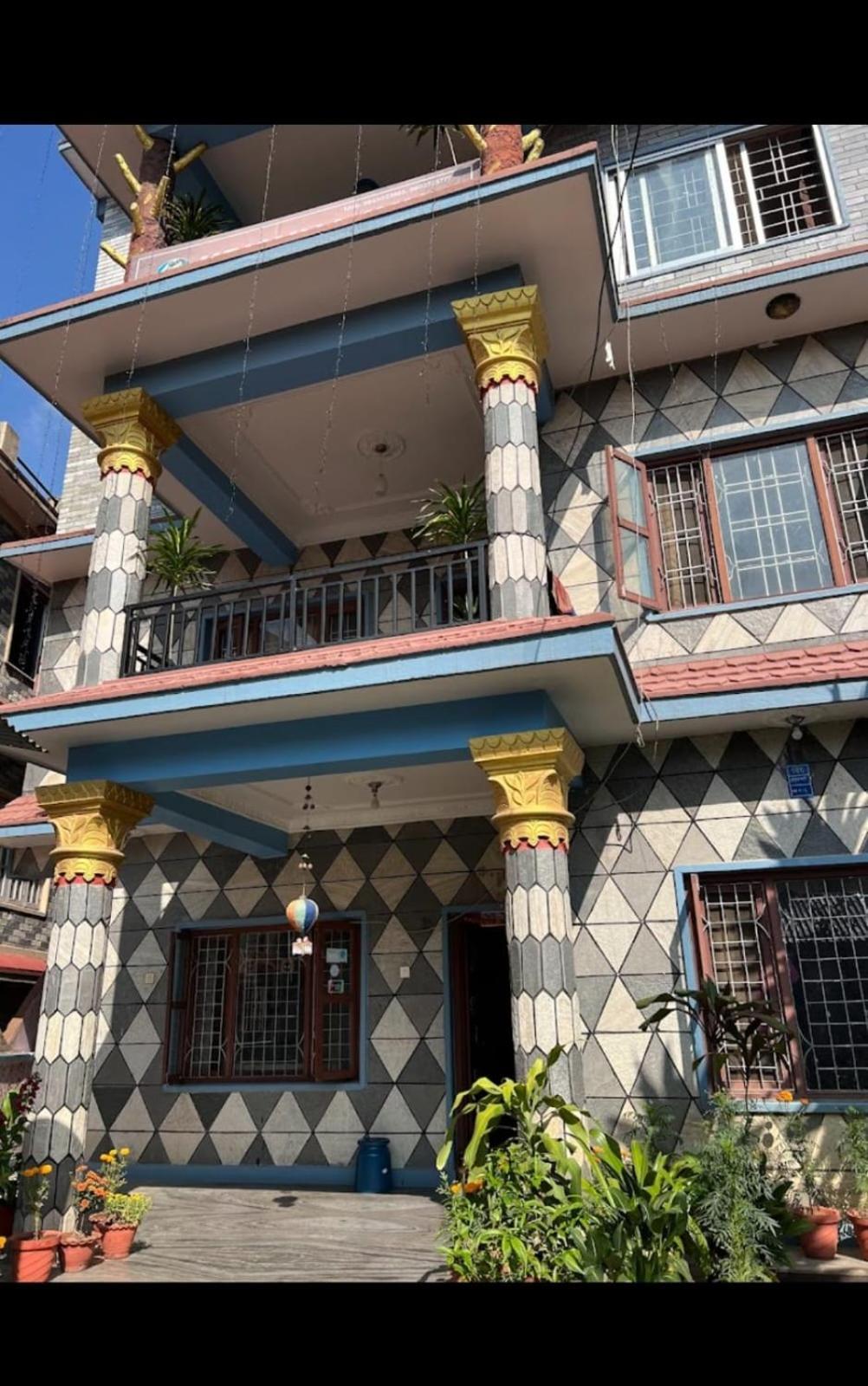 Krishna Inn Pokhara Exterior photo